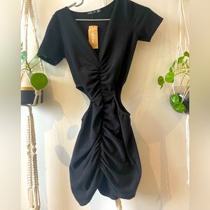 Robe courte avec étiquette